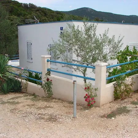 Holiday home Iva Lavanda Putnikovic